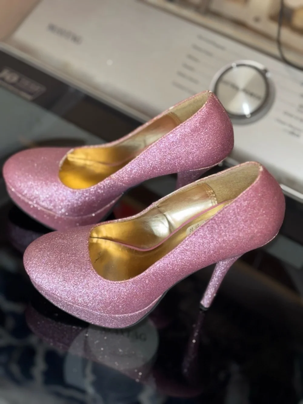 Charlotte Russe Pink Glitter High Heels - Picture 3 of 8